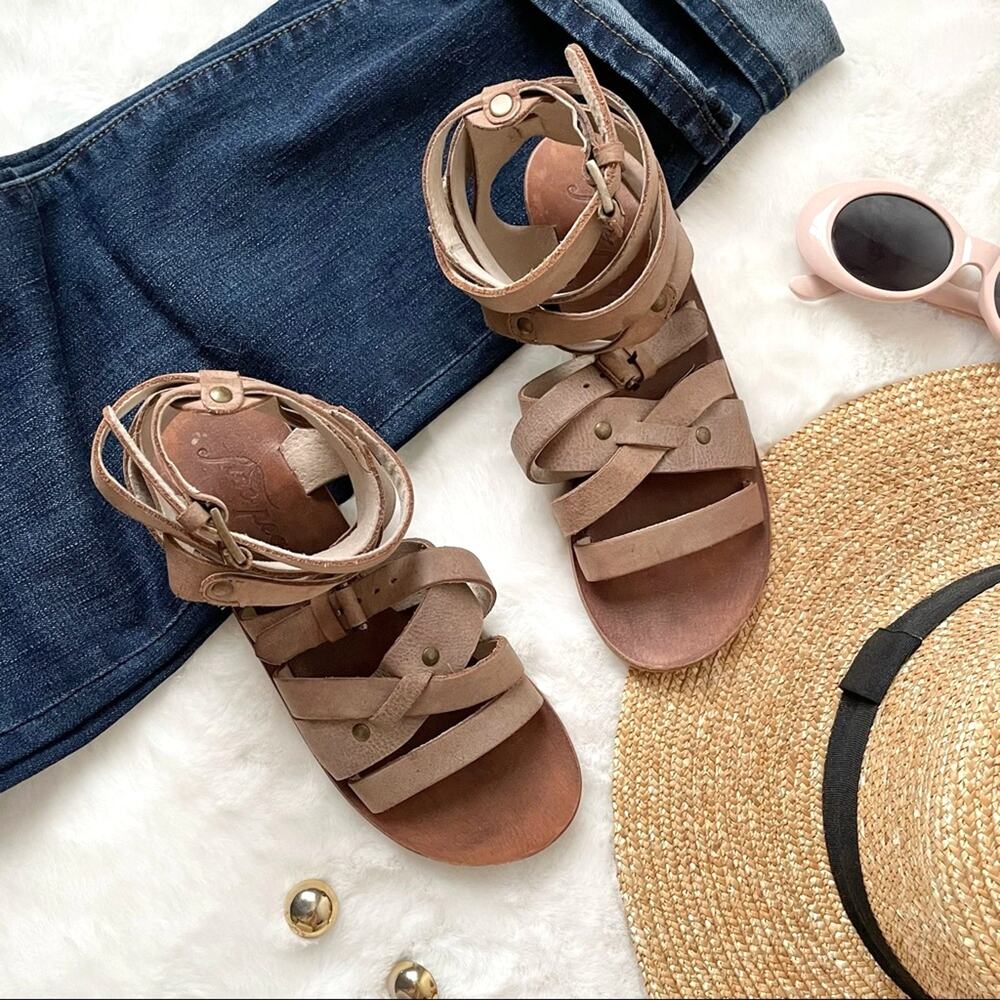 Free People Leather Sandals Size 36